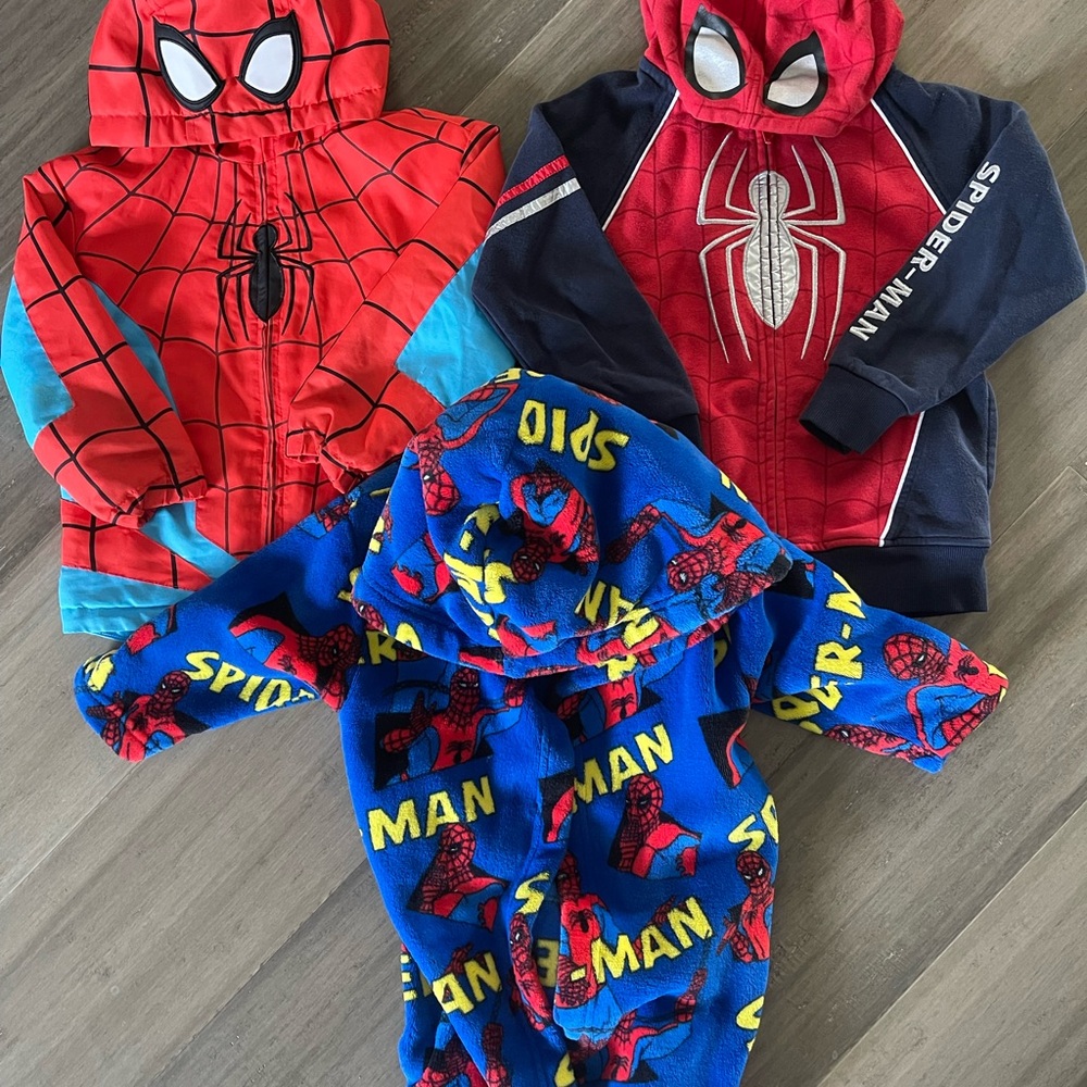 3 Pc Set - Disney Marvel Spider-Man Red/Blue Jacket/Hoodie/Robe - sz 4 4T